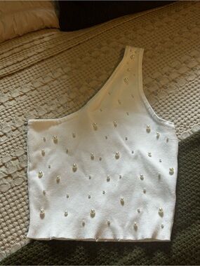 💍Love Tree Pearl One-Shoulder Knit top small